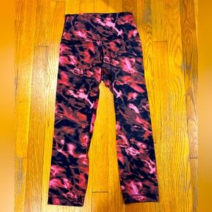Lululemon Align crop leggings, Size 4, vibrant colors!